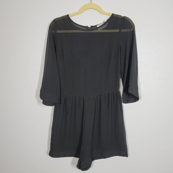Line & Dot Celeste 3/4 Sheer Sleeve Side Seam Pocket Cinch Waist Romper Size S - Picture 2 of 5